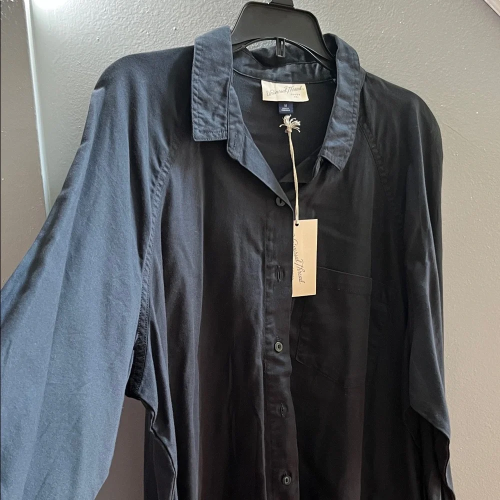 Universal Thread Men's Casual Button Down Shirt - Picture 2 of 7